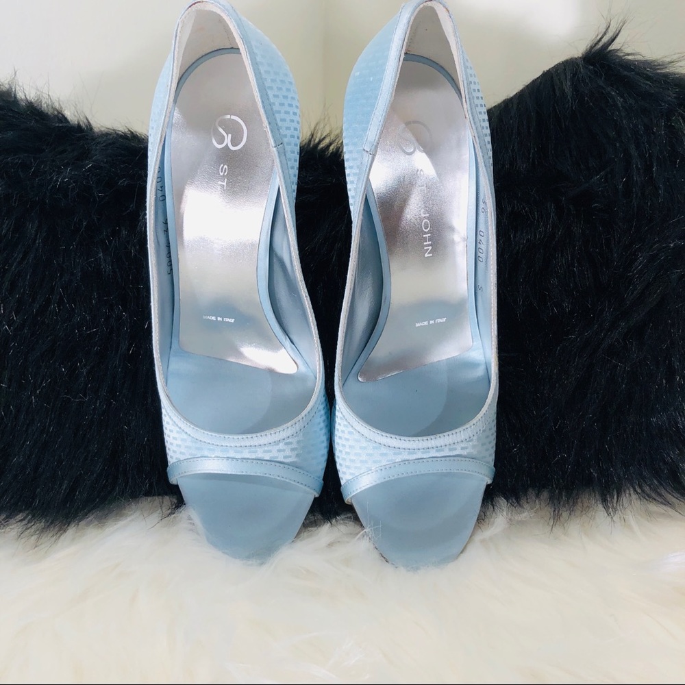 St John open toe light blue pumps; not worn; 6 1/2